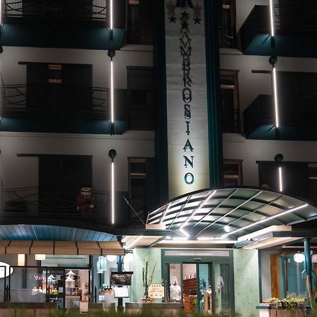 Hotel Ambrosiano モンテカティーニ・テルメ エクステリア 写真